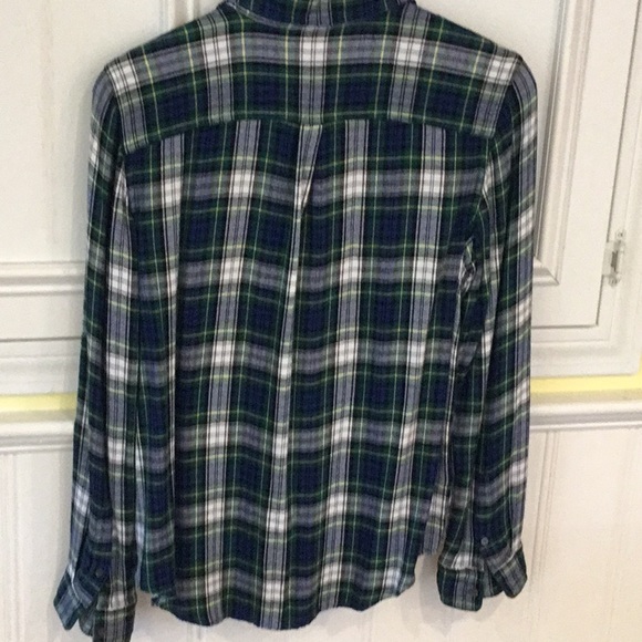LL Bean Signature tartan plaid shirt. - Picture 3 of 6